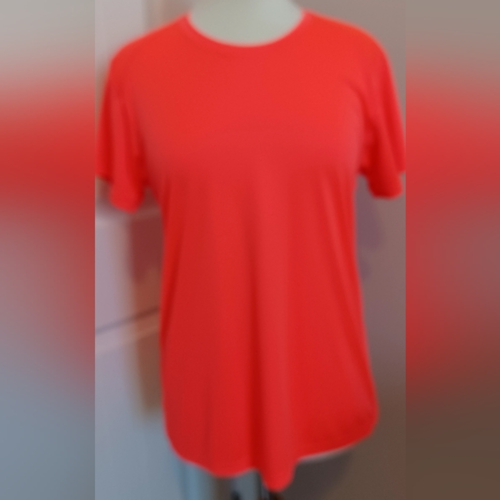 A4 WOMENS SHORT SLEEVE SHIRT SZ LARGE 100% POLYESTER ##0801